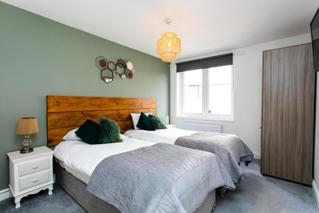 Portland Apartments 198 By #Shortstaysaway Newcastle upon Tyne Bagian luar foto