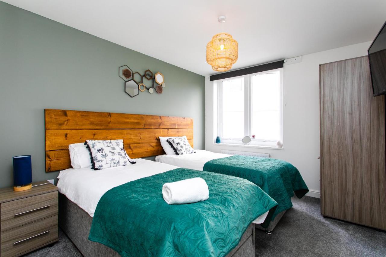 Portland Apartments 198 By #Shortstaysaway Newcastle upon Tyne Bagian luar foto